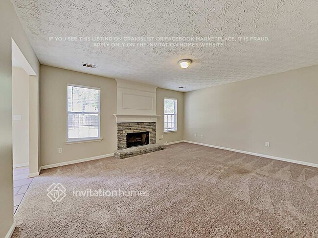 Foto del edificio - 1341 Pinebreeze Ct