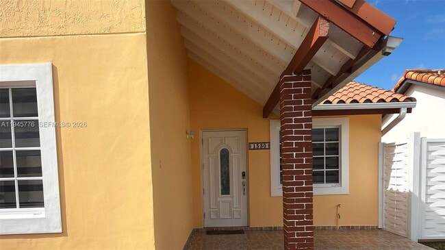 Foto del edificio - 1530 SW 138th Ave