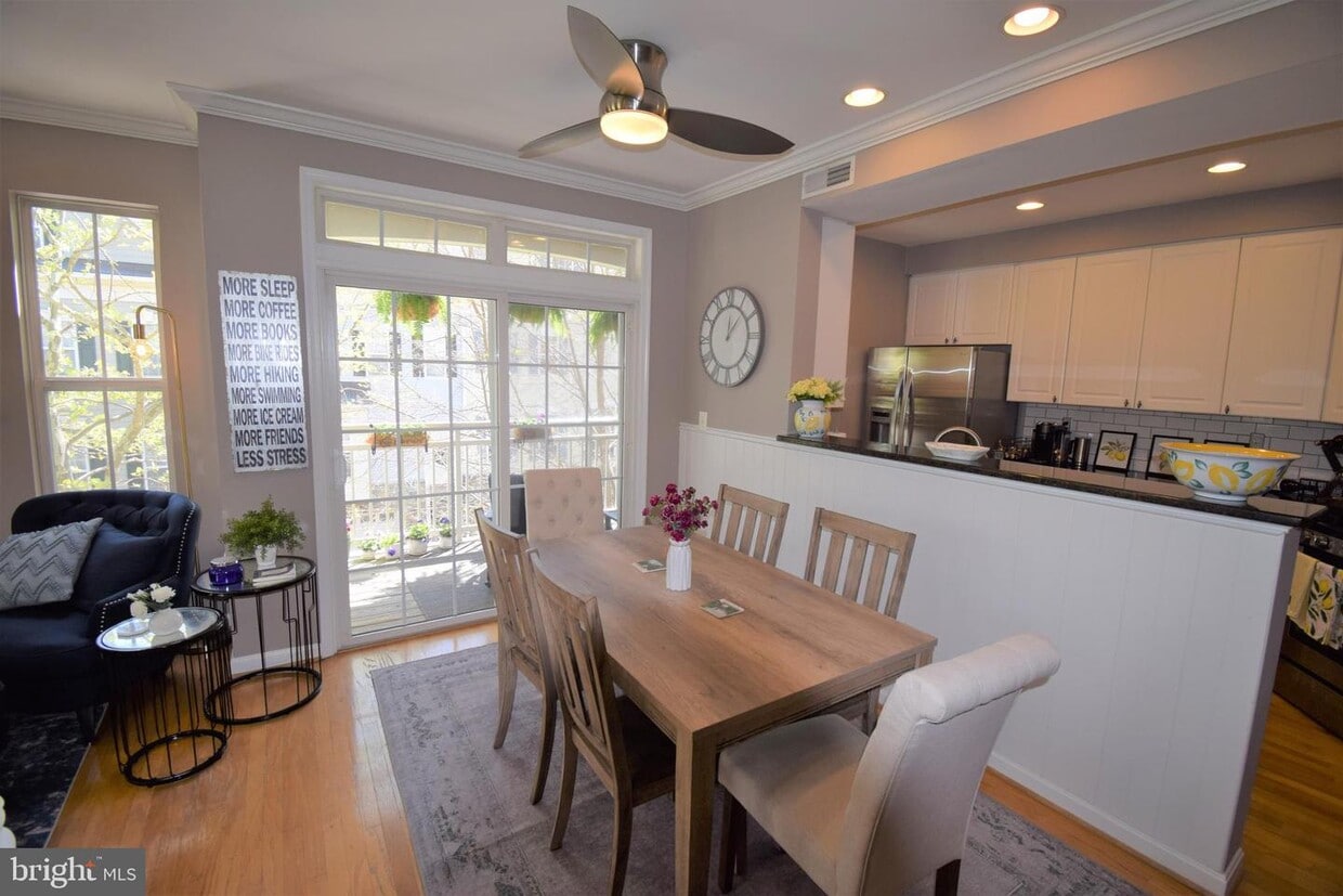 5108 Donovan Dr Unit 203, Alexandria, VA 22304 - Room for Rent in ...