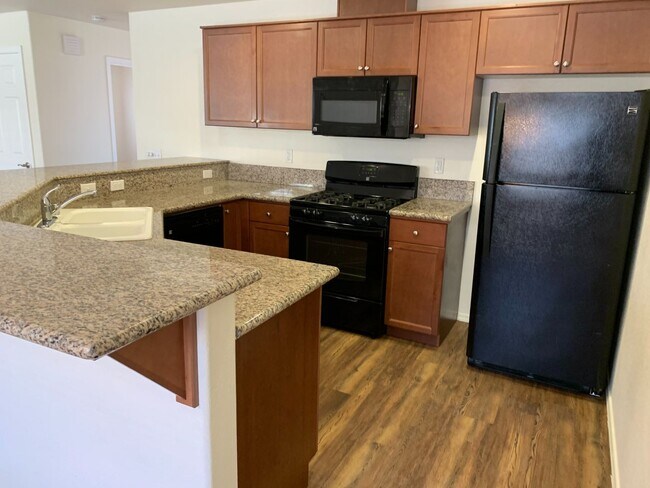 Foto del edificio - Charming apartment home located on Bella Oaks Drive! Coming Soon