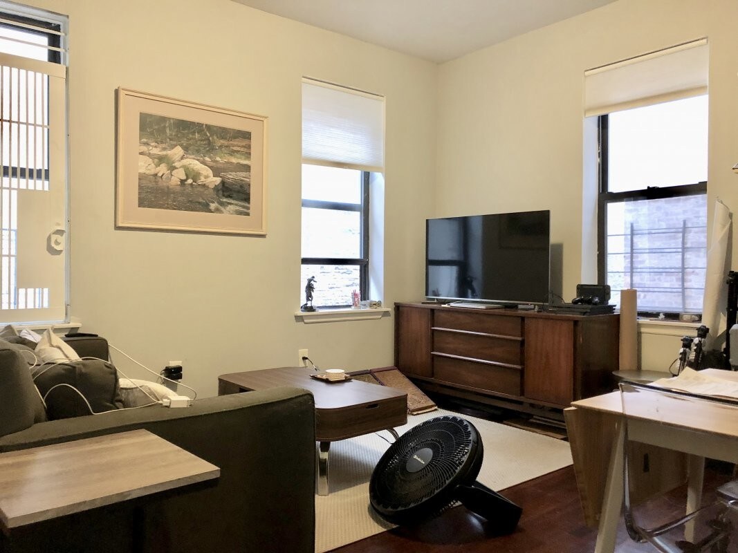 Foto principal - 235 West 146th Street