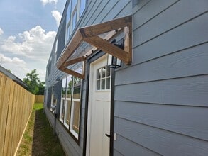 Building Photo - 4702 Baton Rouge St