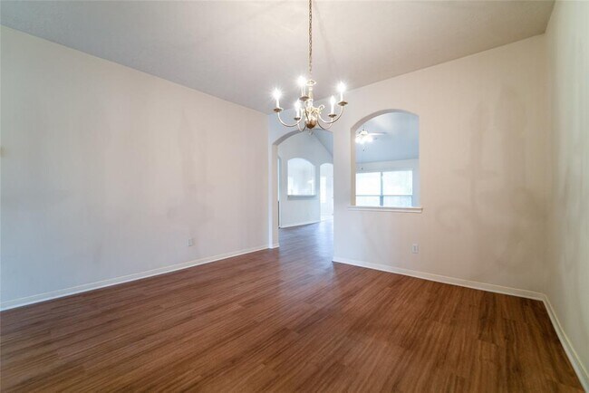 Building Photo - 3710 Primrose Trace Ln