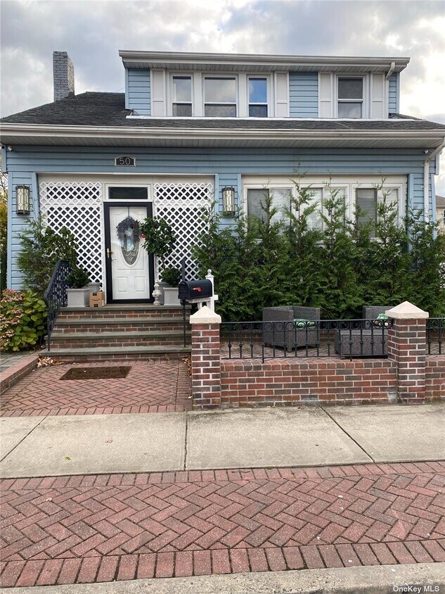 Foto principal - 50 E Hudson St