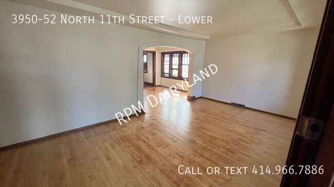 Building Photo - 3950-52 North 11th Street-Lower