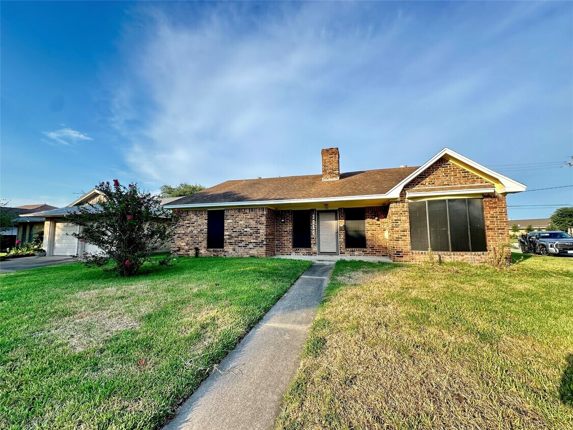 Foto principal - 3010 Pine St