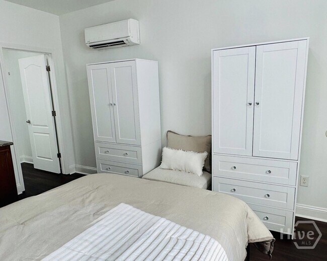 Foto del edificio - 316 E 31st St
