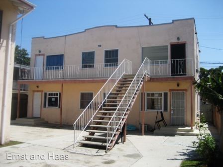 Primary Photo - 756 Cerritos Ave