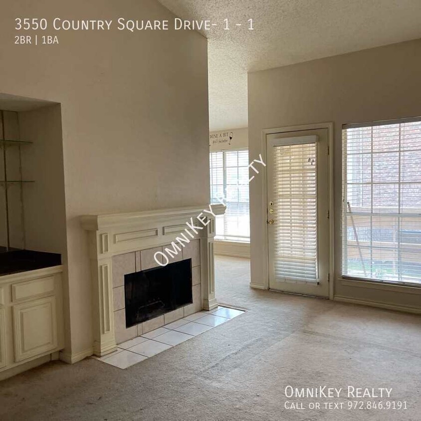 Primary Photo - 3550 Country Square Dr