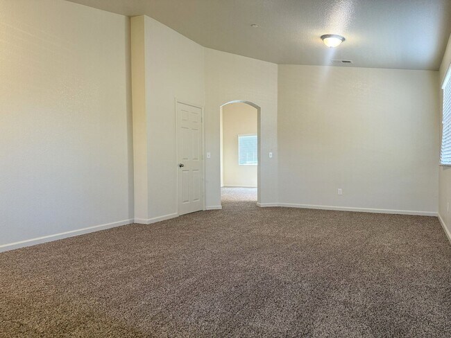Foto del edificio - Don’t miss out on this 3 bedroom/2bath hom...