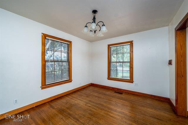 Building Photo - 689 E North 16th St