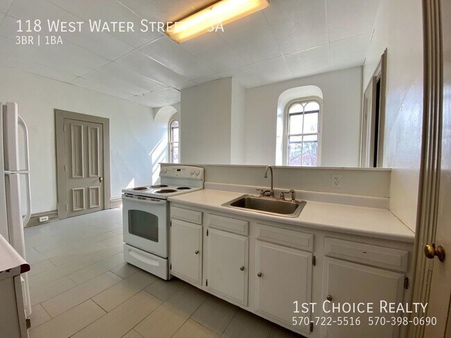 Foto del edificio - 118 W Water St