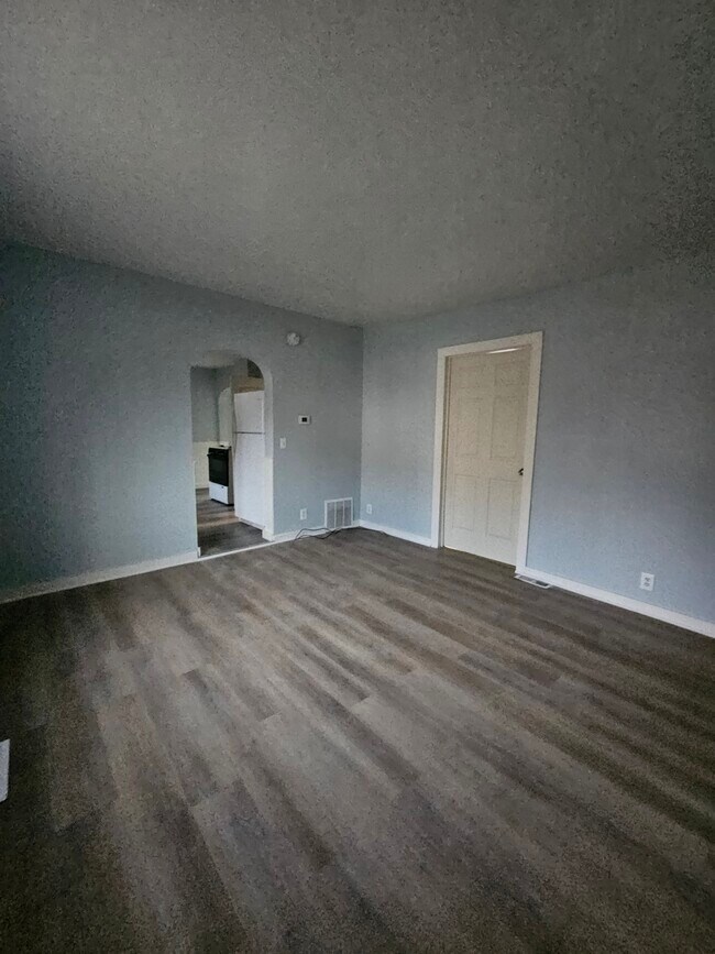 Foto del edificio - 315 W Thomas St