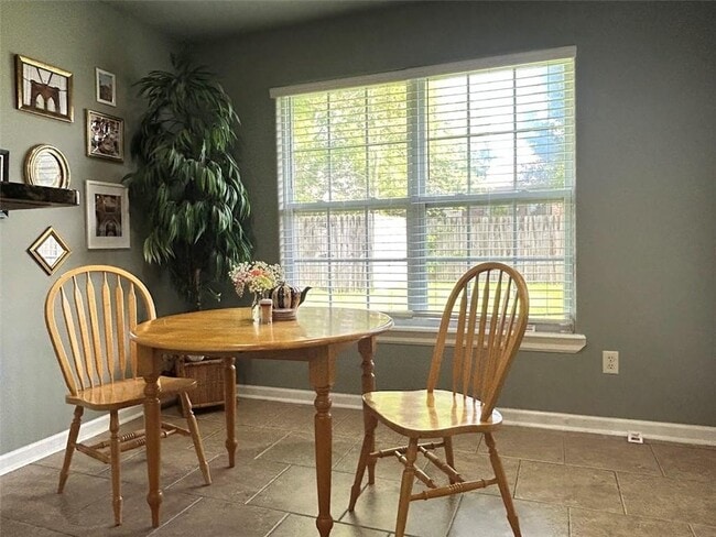 Building Photo - 4054 W Olive Tree Dr