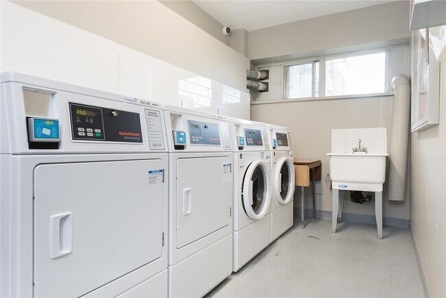 Photo du bâtiment - Craigton Drive Apartments