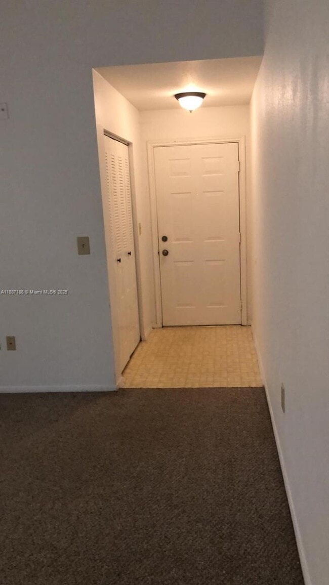 Building Photo - 2405 NW 33rd St