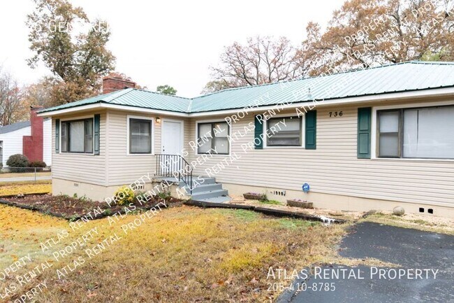 Foto del edificio - 736 Gene Reed Rd