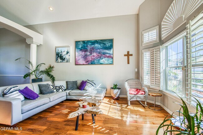 Foto del edificio - 6561 Isla Del Rey Dr