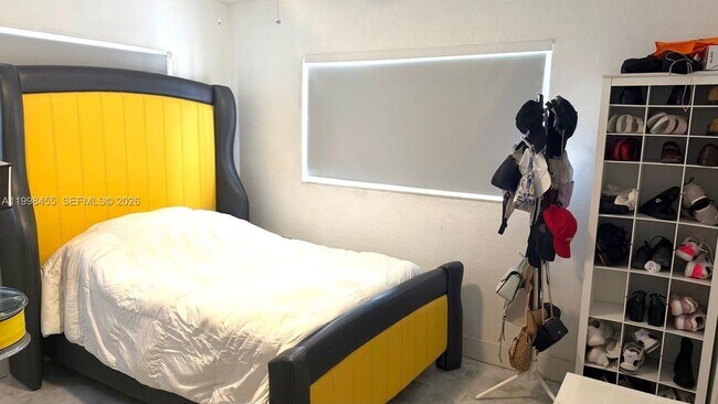 Foto del edificio - 1555 SW 21st Way