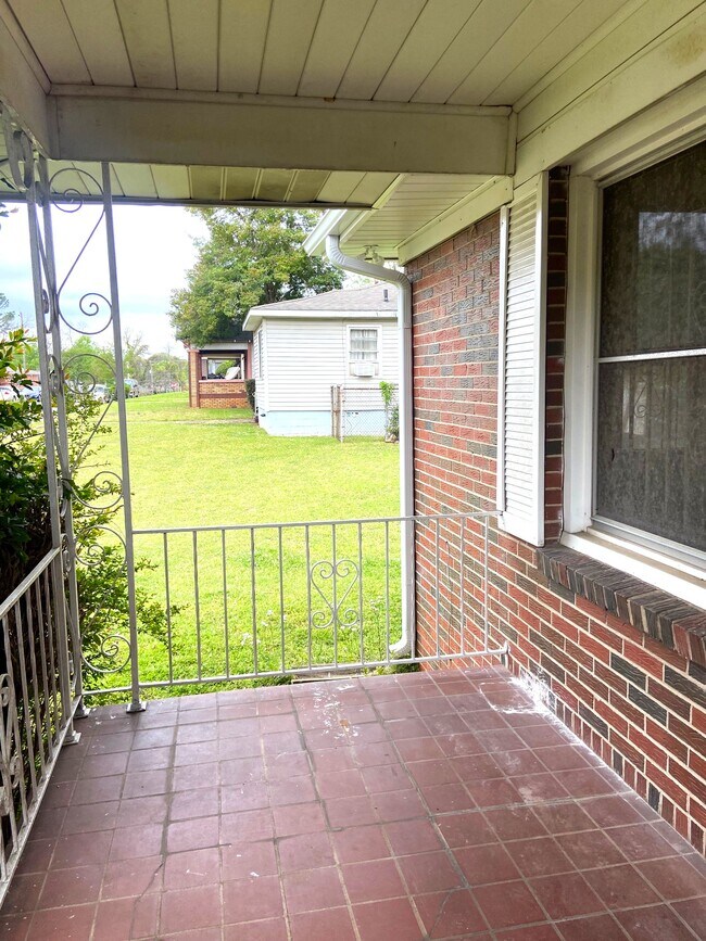 Foto del edificio - 56 18th Ave S