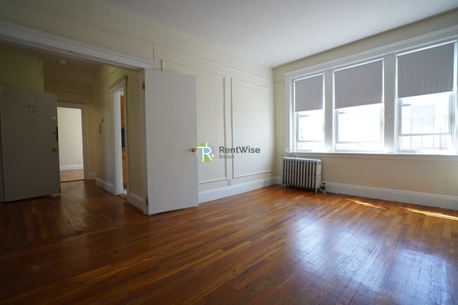 Building Photo - 1687 Commonwealth Ave