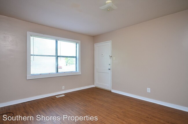 Foto del edificio - 2 br, 1 bath Apartment - 600 E 6Th St