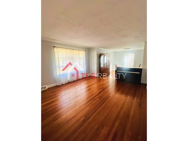 Foto del edificio - 4044 Somerdale Ln