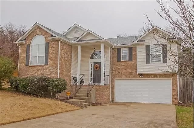 Primary Photo - 232 Granger View Cir