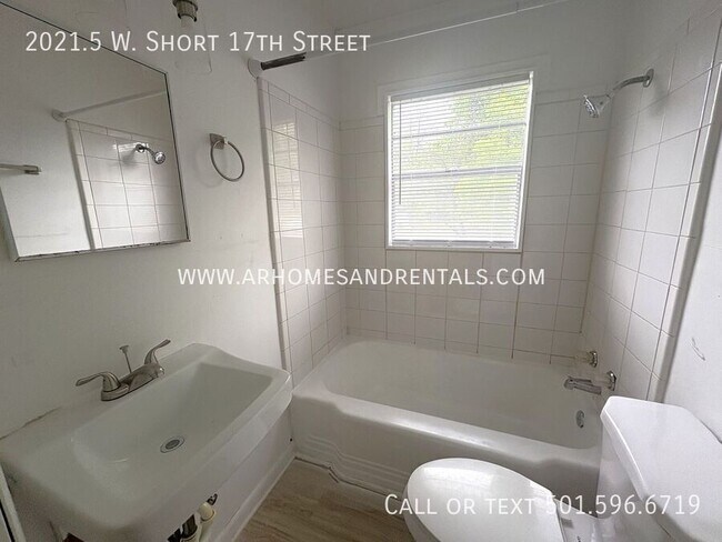 Foto del edificio - 2021.5 W Short 17th St