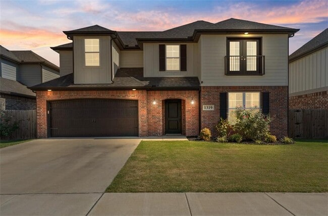 Foto del edificio - 1319 Park St