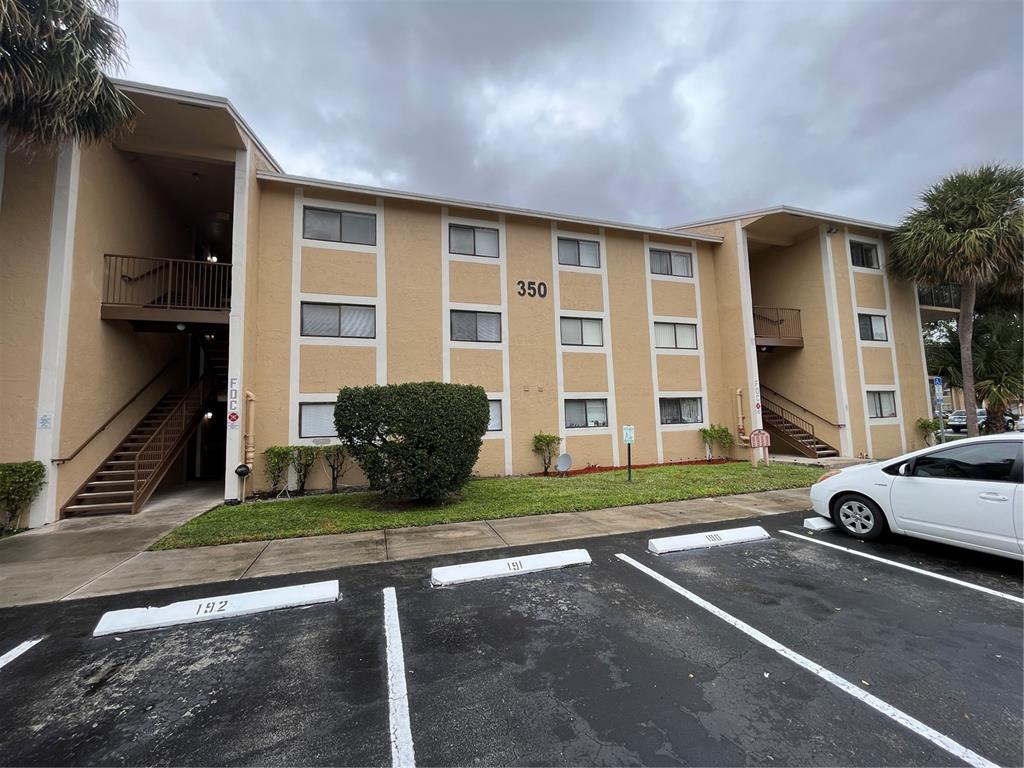 350 Palm Cir W Unit 33025, Pembroke Pines, FL 33025 Condo for Rent in