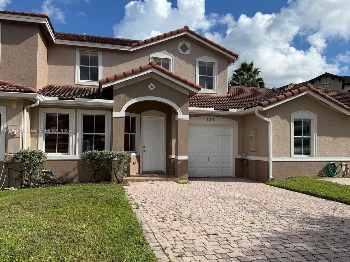 Foto principal - 13741 SW 274th Terrace