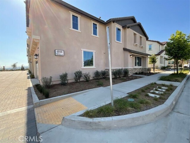 Building Photo - 4846 Via Fonti Ln