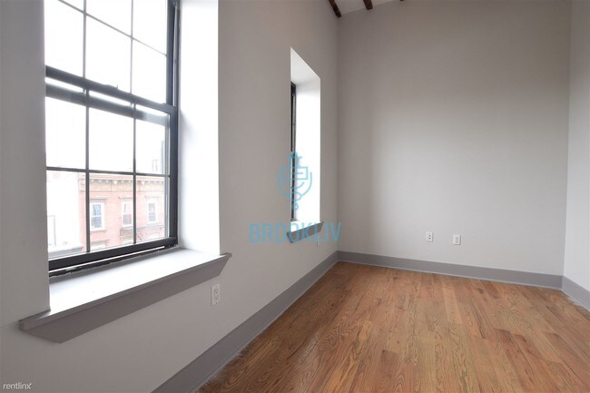 Building Photo - 2 br, 1 bath Apartment - 291 Bedford Ave 16