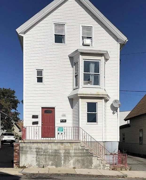 Foto del edificio - 32 Wamesit St