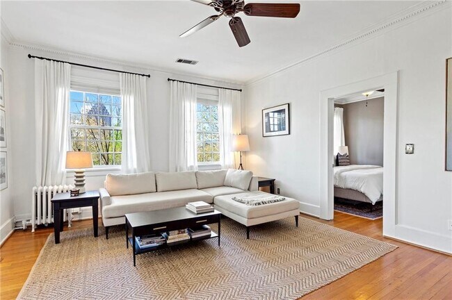 Foto del edificio - 1 S Prado NE