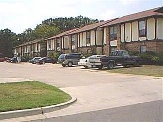 Primary Photo - 424 Alford Dr