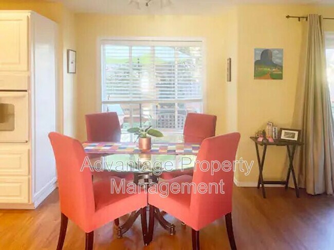 Foto del edificio - 1622 SW Country Club Pl
