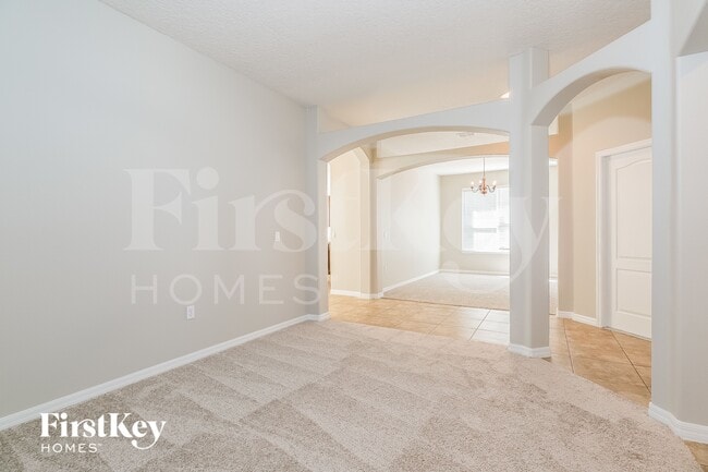 Building Photo - 1981 The Oaks Blvd