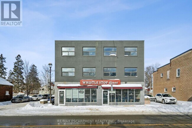 Photo du bâtiment - 1 Elgin St N