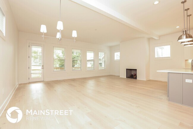 Foto del edificio - 1421 Preston Dr