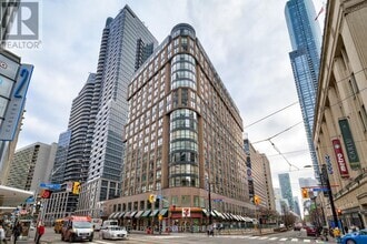 Building Photo - 7-307 Carlton St.