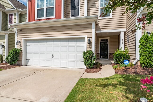 Foto del edificio - Spacious 3bd townhome w/ a bonus room in B...