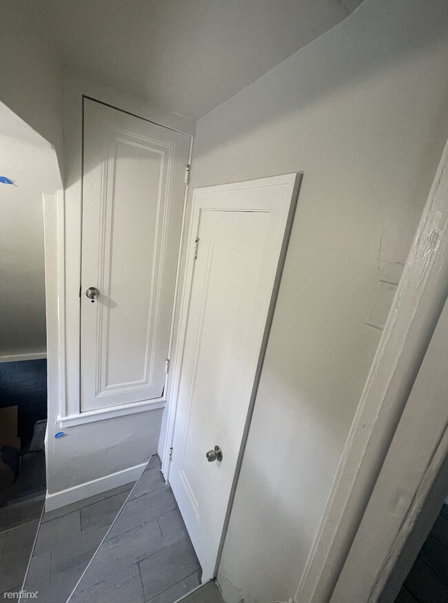 Foto del edificio - 2 br, 1 bath Duplex - 184 Eastlawn St Firs...