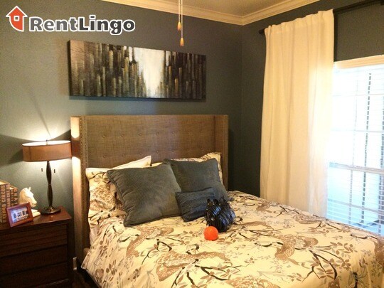 Building Photo - 6538 Cahuenga Ter