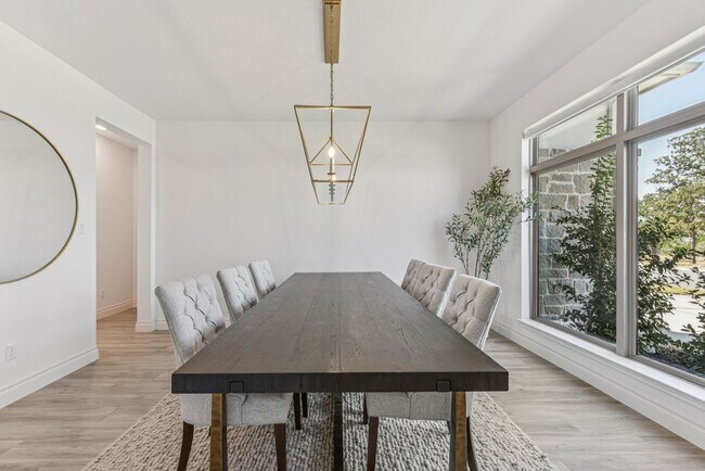 Foto del edificio - 253 Rosetta Lp