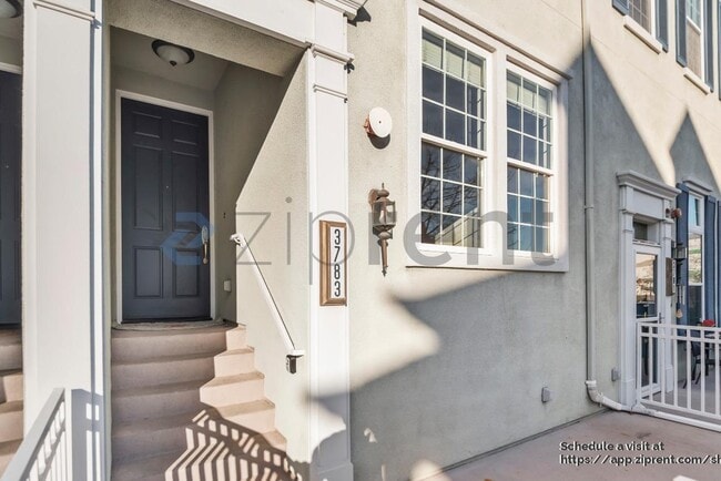 Foto del edificio - 3783 Dunmore Ln