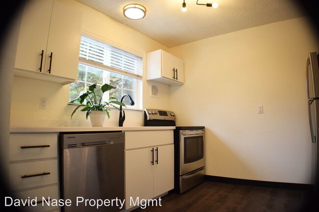 Foto del edificio - 7602 N Gilbert Ave