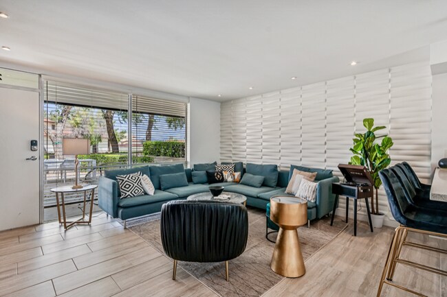 Foto del edificio - 7601 E 2nd St