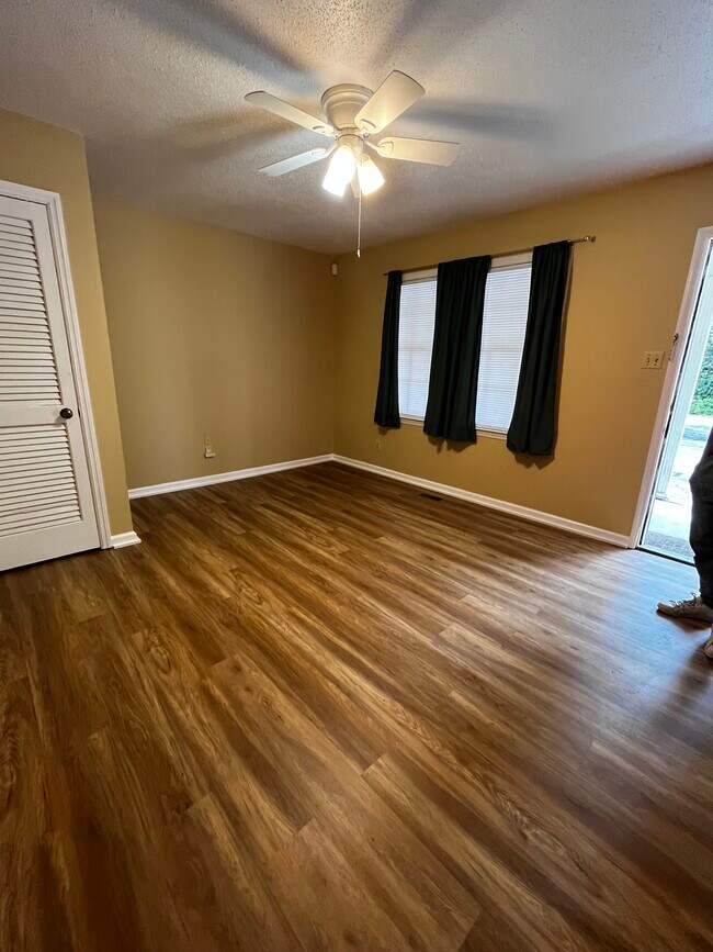 200 Linwood Ave Unit F, Goldsboro, NC 27530 Apartments in Goldsboro